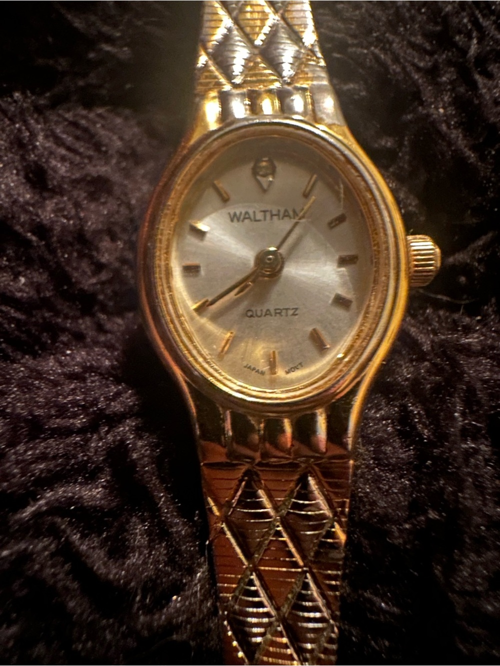 Vintage Waltham Women's Gold Tone Quartz Watch
